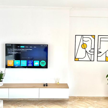 Amar'S Apartments Sarande Bagian luar foto