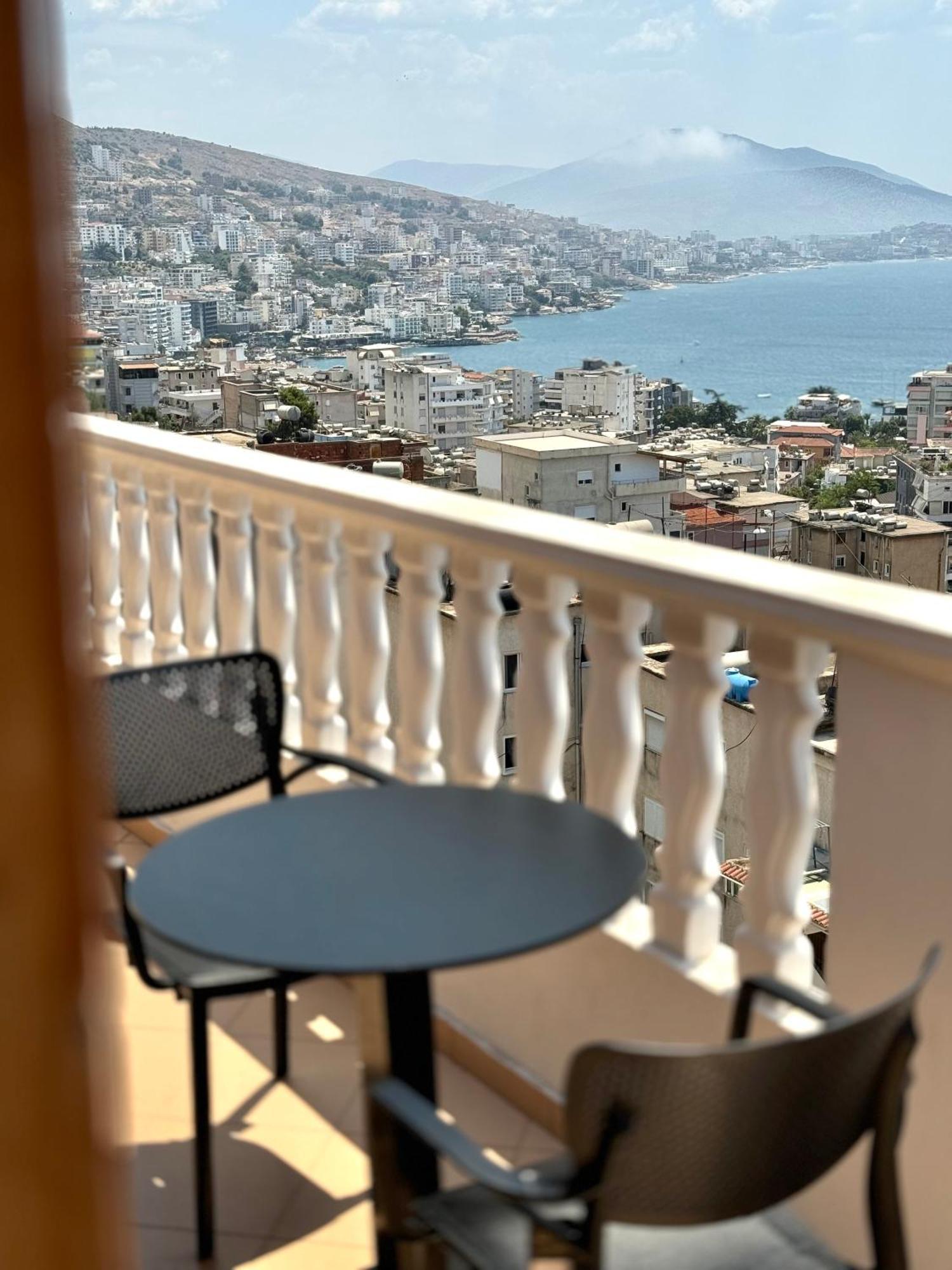 Amar'S Apartments Sarande Bagian luar foto