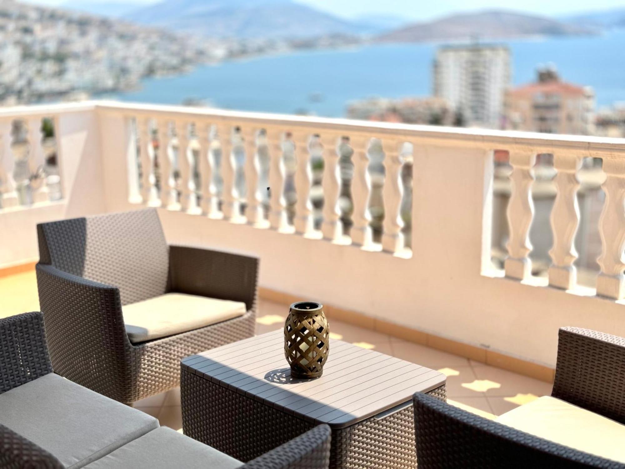 Amar'S Apartments Sarande Bagian luar foto