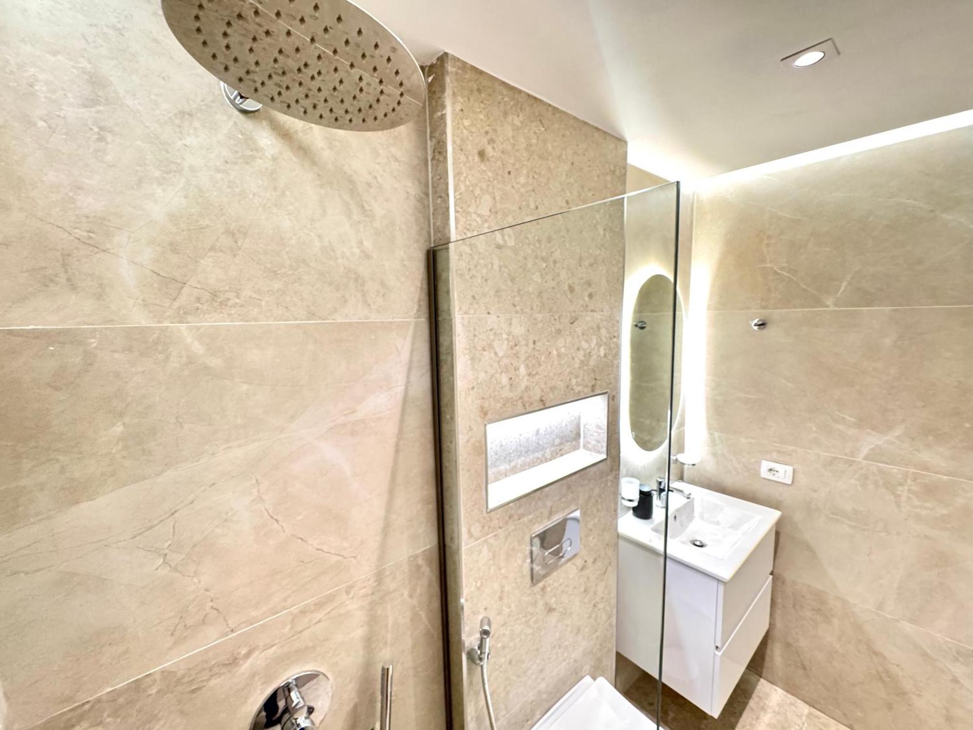 Amar'S Apartments Sarande Bagian luar foto