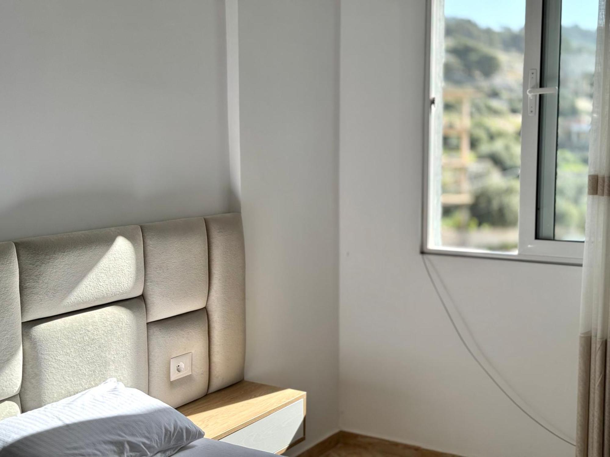 Amar'S Apartments Sarande Bagian luar foto